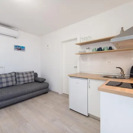 Camping Homes Grot Gradac  Zewnętrze zdjęcie