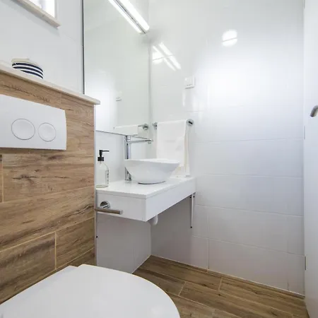 Camping Homes Grot Gradac  Zewnętrze zdjęcie